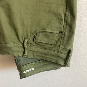 Old Navy green denim